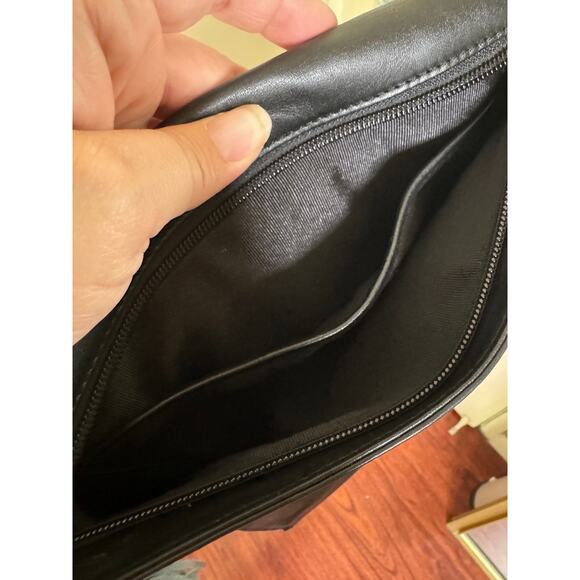 Zac Posen 2014 Fall Collection Leather Clutch Bag. - Picture 8 of 9